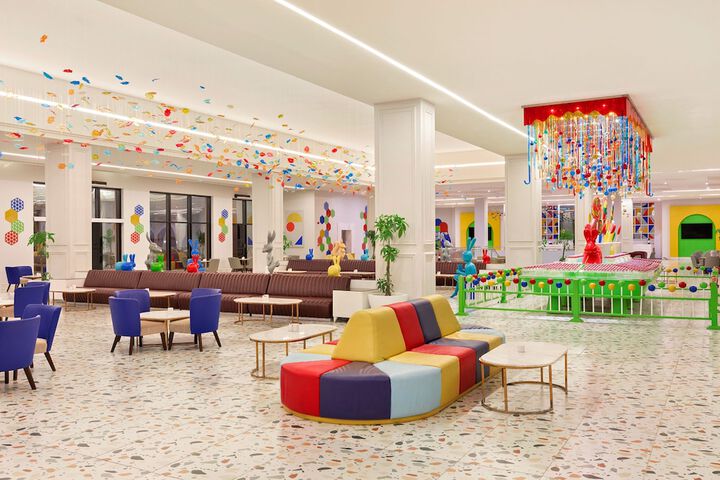 Hotel Interior 5 of 208