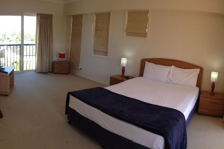 Room 3 of 29