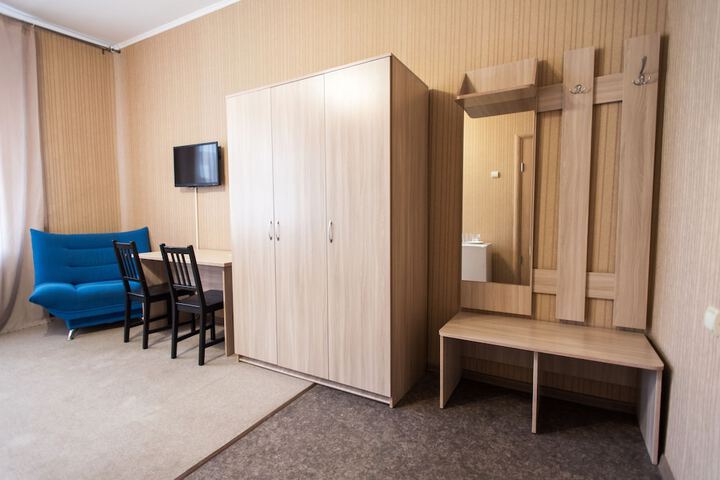 Room 14 of 21