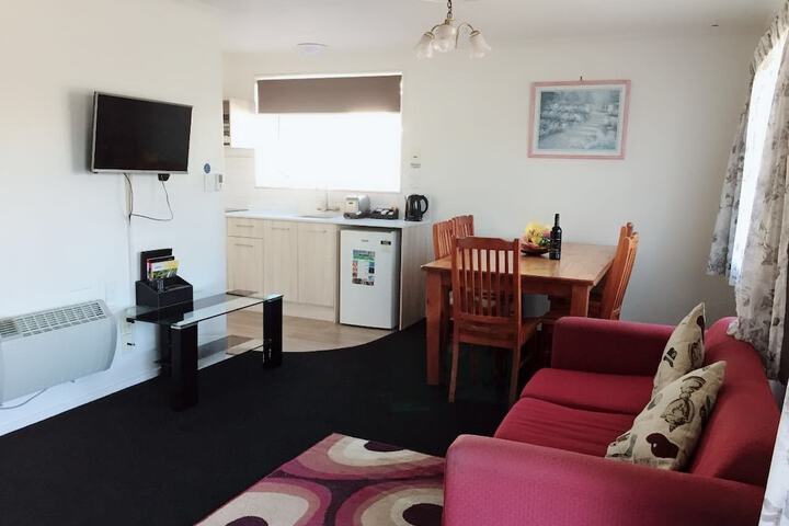 Room 15 of 40