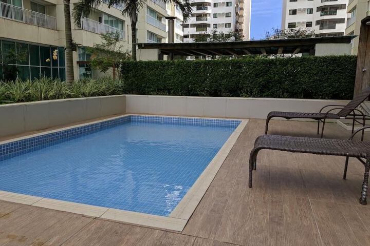 Pool 22 of 44