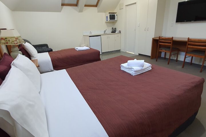 Room 5 of 53