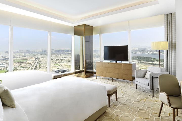 Room 83 of 310