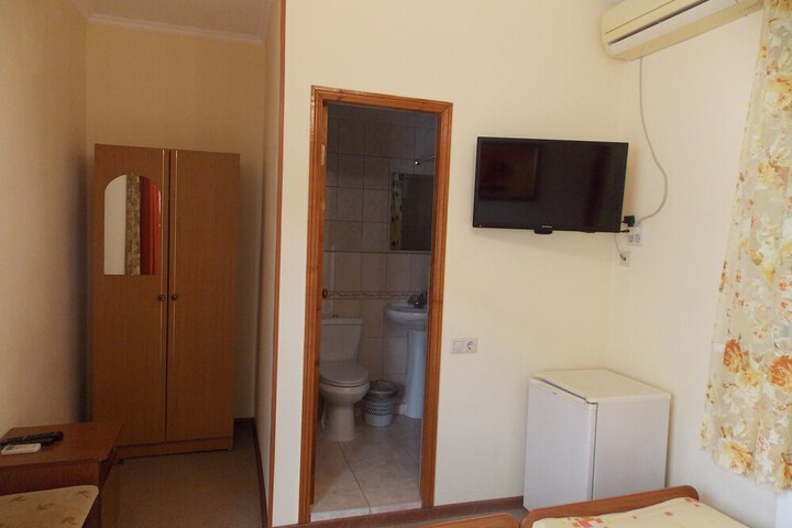 Room 30 of 59
