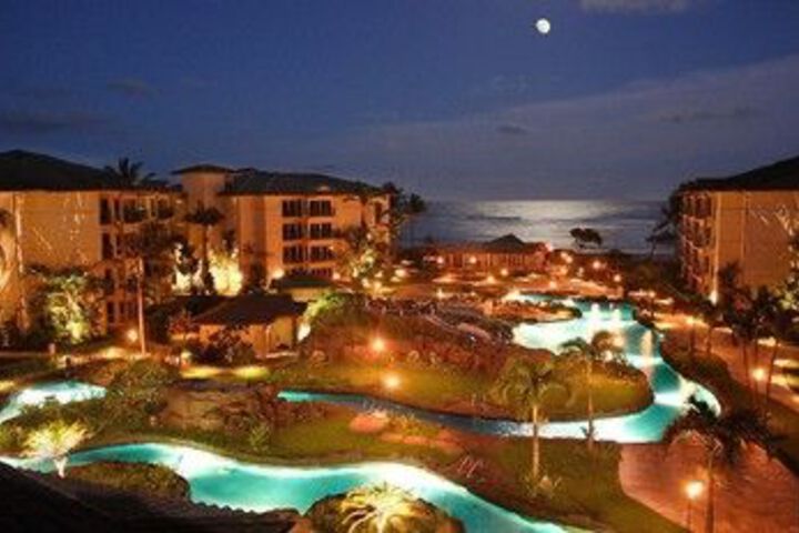 Image of Waipouli Beach Resort F301 by RedAwning