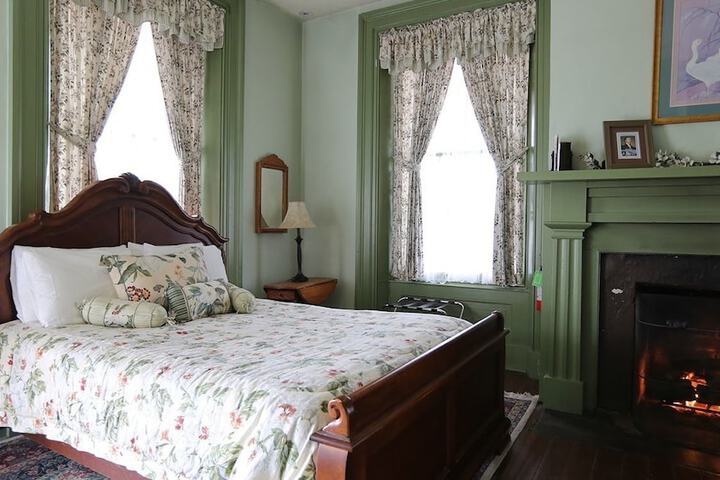 Room 12 of 57