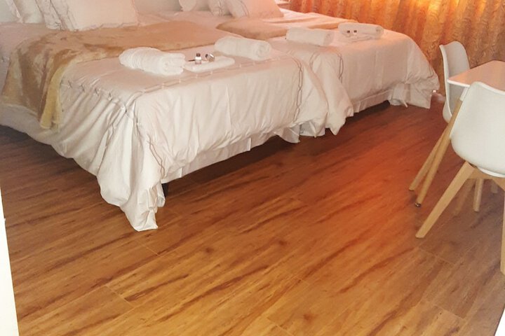Room 27 of 60