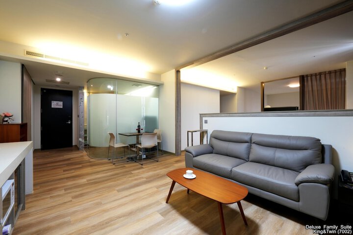 Room 74 of 155
