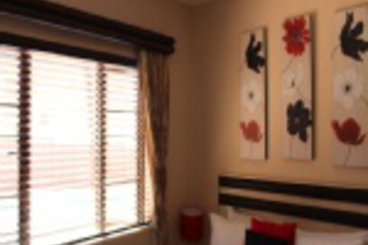 Room 121 of 252