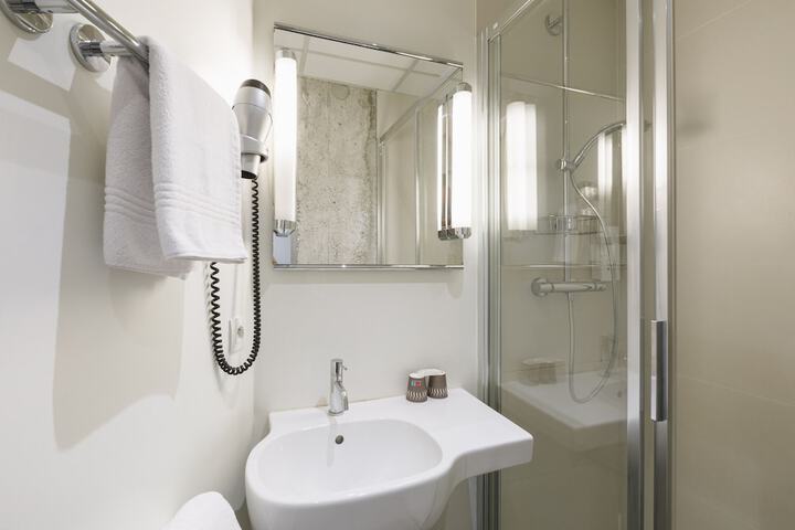 Bathroom Interior Photo