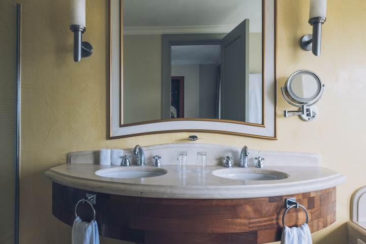 Bathroom Vanities