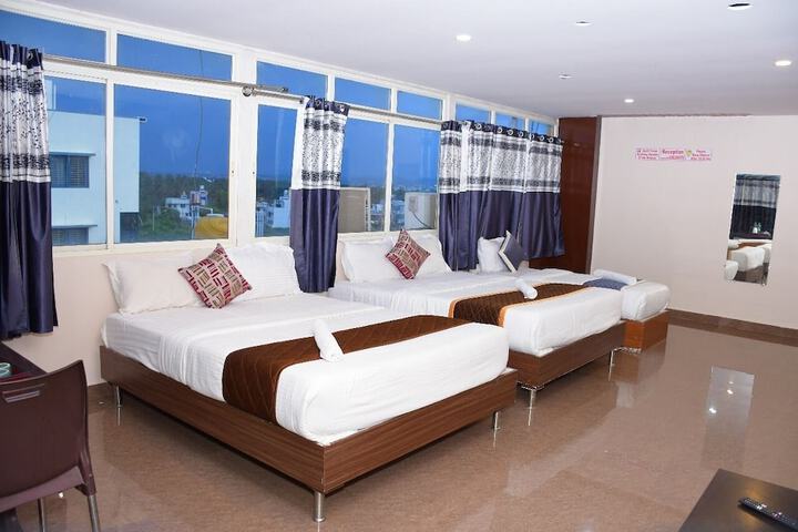 Room 4 of 42