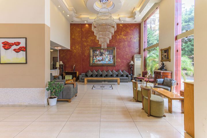Hotel Interior 8 of 149