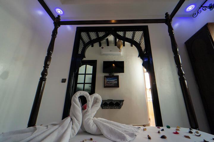 Room 18 of 87