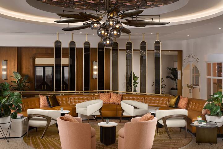 Hotel Interior 4 of 54
