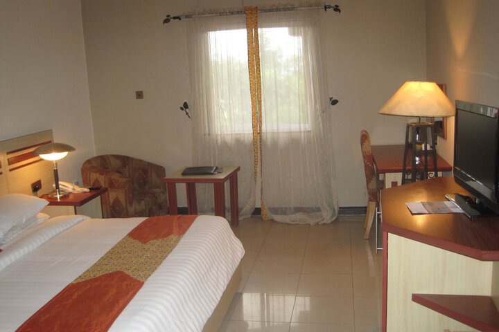 Room 16 of 81