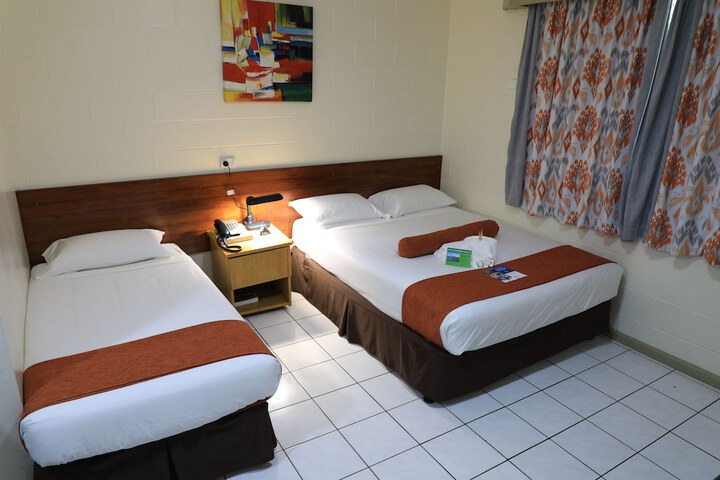 Room 4 of 31