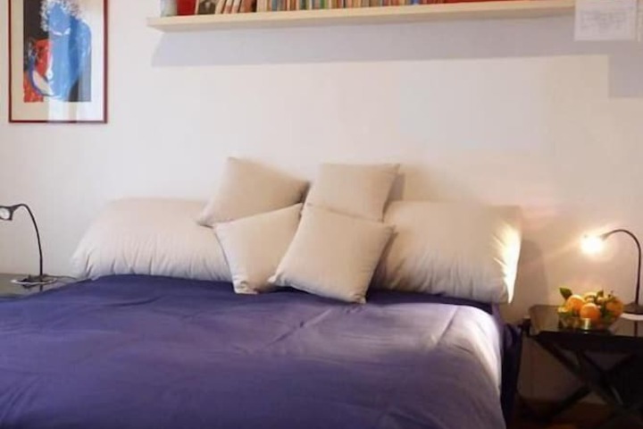 Room 12 of 42