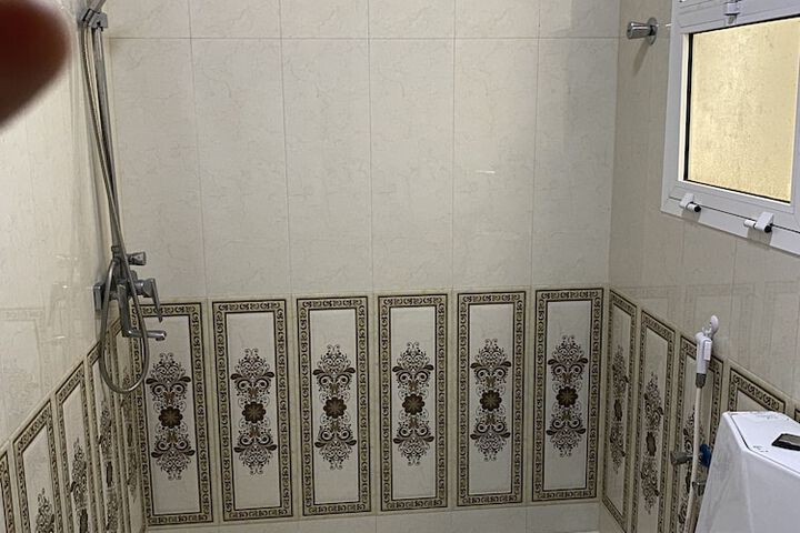 Room 17 of 23