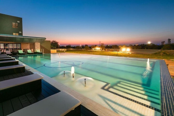 Pool 37 of 67