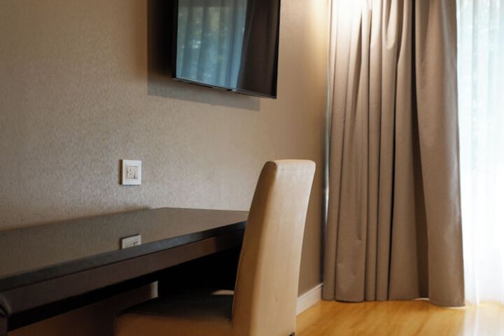 Room 17 of 43