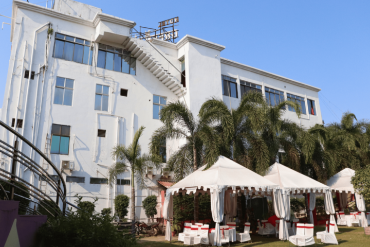 Hotel Green Field