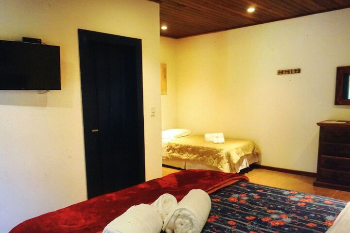 Room 37 of 81
