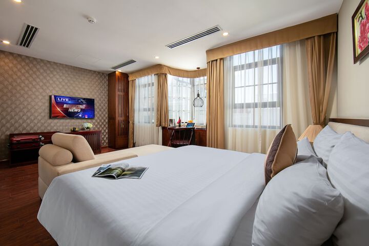Room 5 of 52