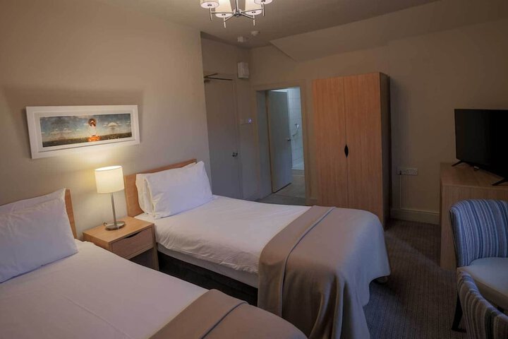 Room 15 of 79