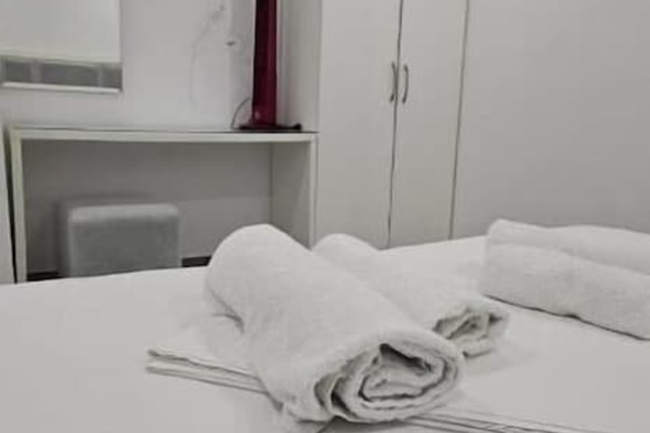 Room 5 of 21