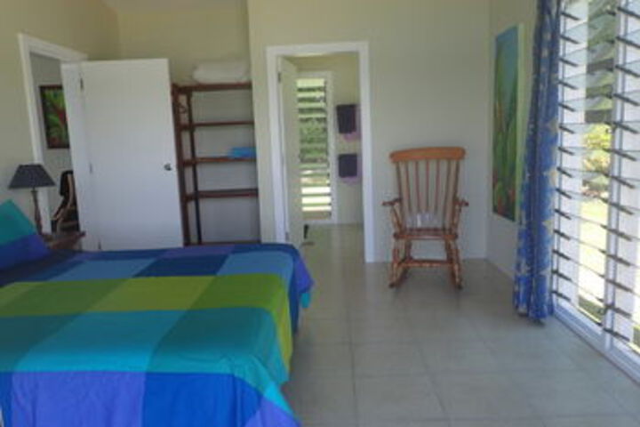 Room 11 of 20