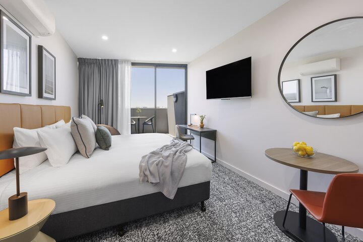 Room 17 of 44