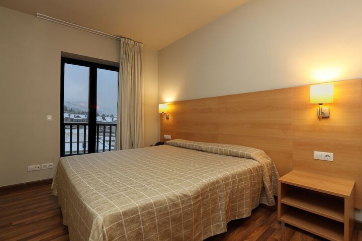 Room 4 of 58