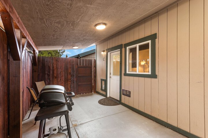Terrace/Patio 23 of 37