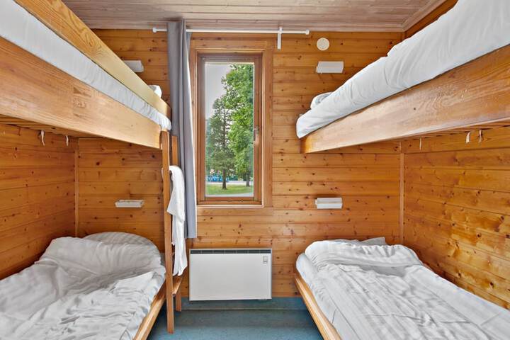 Room 4 of 50
