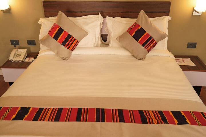 Room 42 of 63
