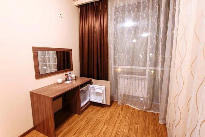 Room 21 of 46
