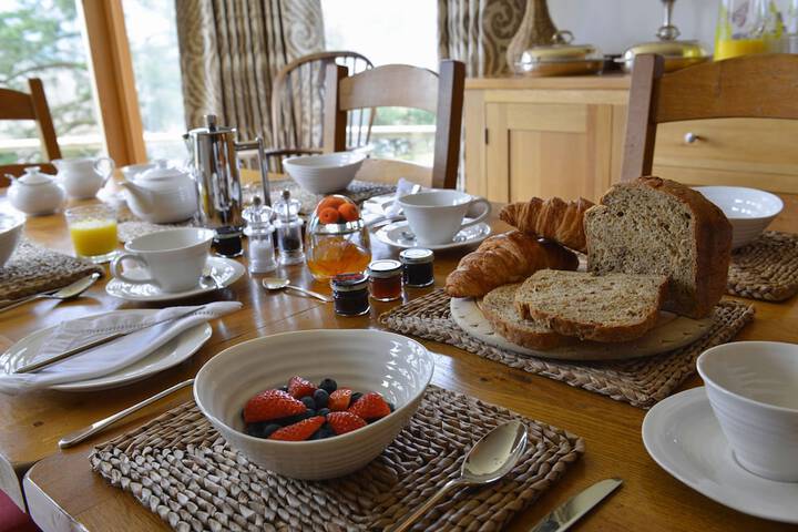 Breakfast/Coffee Service 11 of 24