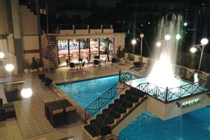 Rainbow Hotel