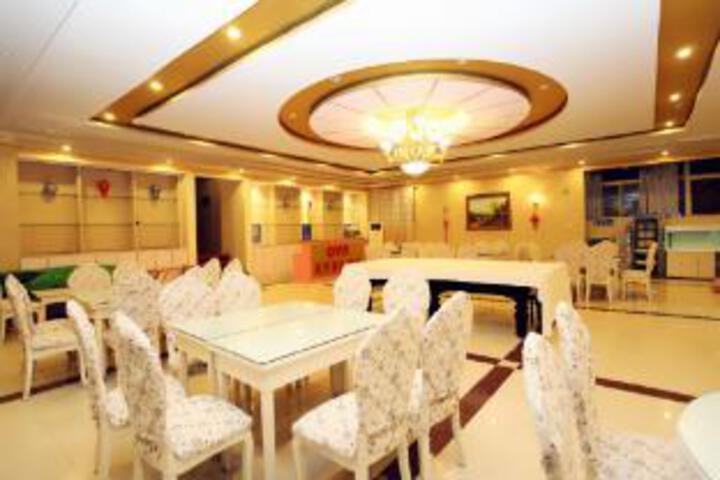 sanmenxia meihua hotel