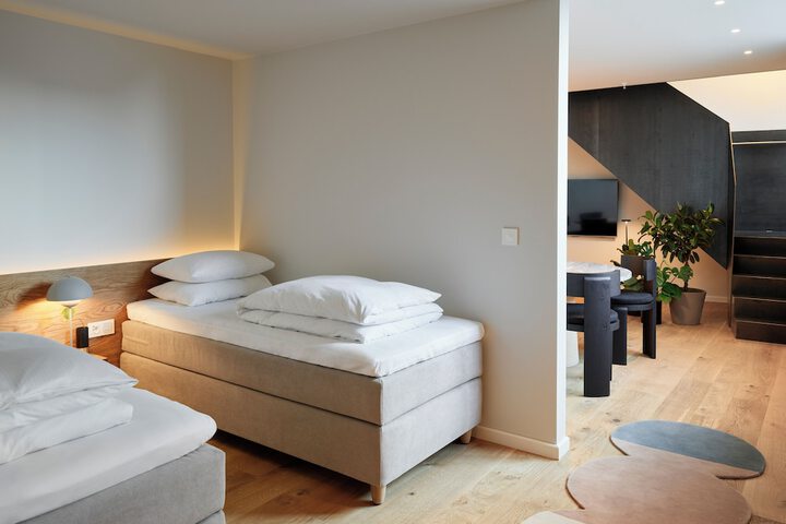 Room 18 of 62