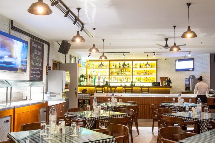 Breakfast area