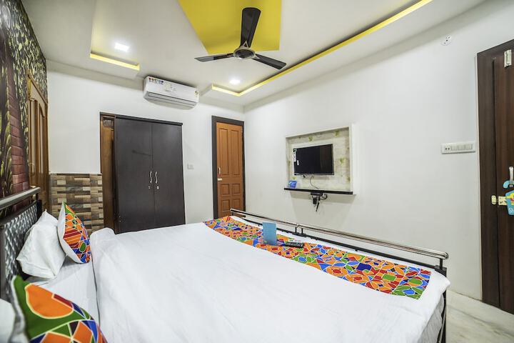 Room 10 of 25