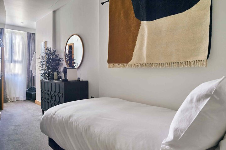 Room 20 of 47