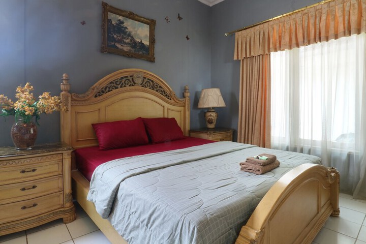 Room 21 of 43