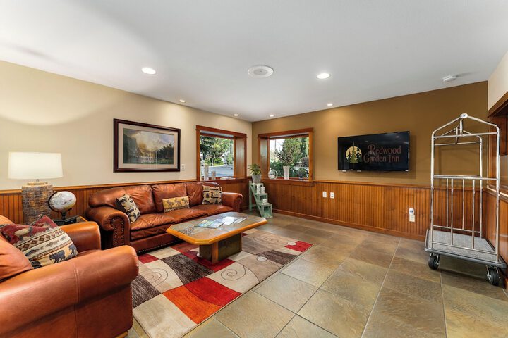 Lobby Photos