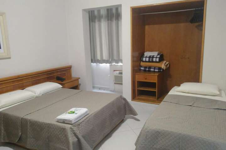 Room 26 of 43