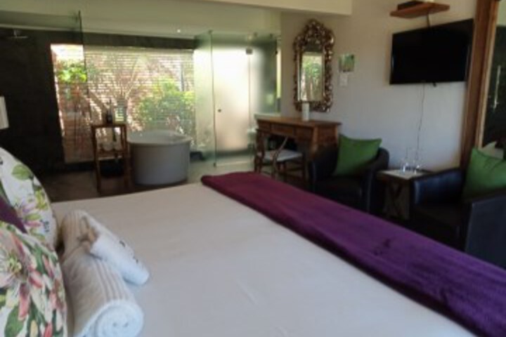 Room 15 of 54