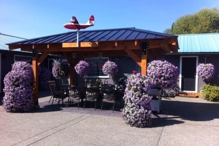 Riverside Motel in Port Alberni, BC