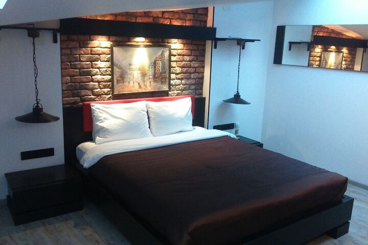 Room 11 of 58